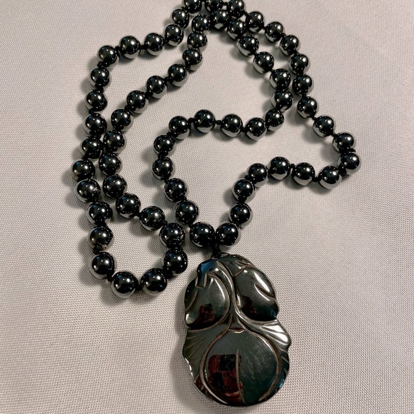 ‼️Host Pick‼️Healing Properties Natural Hematite Crystal 30” Necklace 10mm Beads